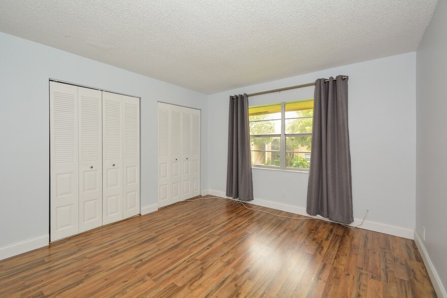 Building Photo - 1231 NW 13th St