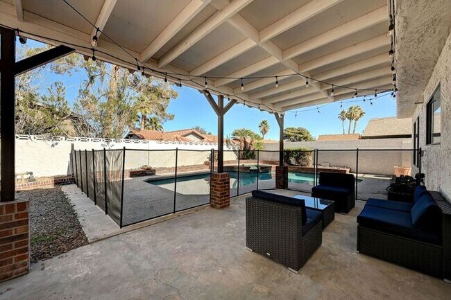 Building Photo - Fully Furnished Entertainer’s Dream with Resort-Style Pool & RV Parking!