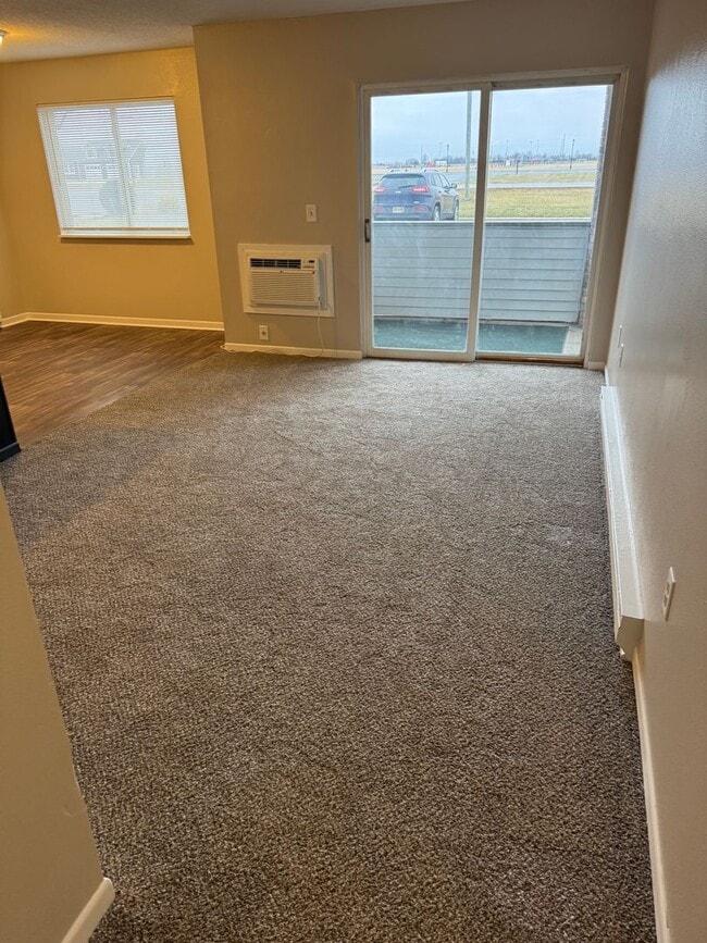 Building Photo - Whispering Pines