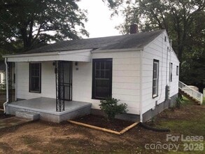 Building Photo - 808 Wilmington Ave