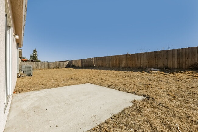 Building Photo - 454 Summer Sails Dr