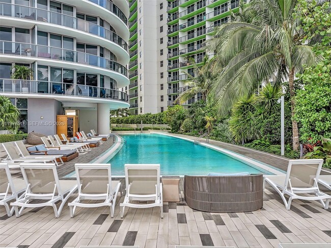 Building Photo - 488 NE 18th St