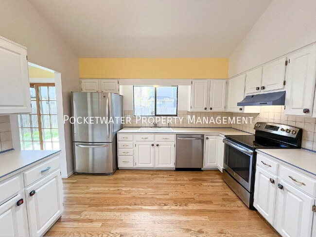 Building Photo - 5452 Blackhawk Rd