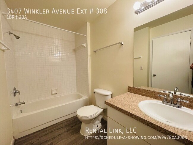Building Photo - 3407 Winkler Ave