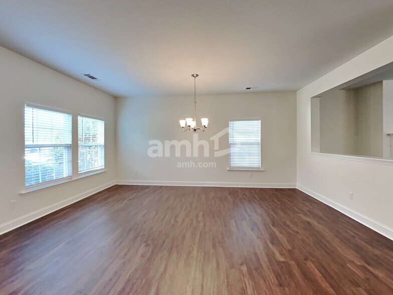 Building Photo - 15541 Normans Landing Dr