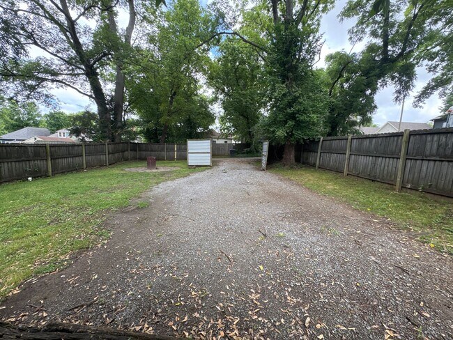 Building Photo - Renovated 3BR/2BA Home in Cleveland Park – Minutes to Downtown Nashville!