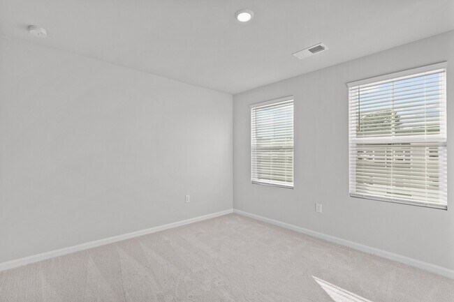 Building Photo - 3031 Castle Loch Ln