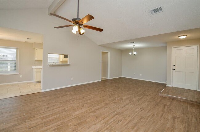 Building Photo - 1246 Summer Park Ln