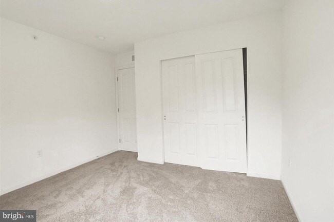 Building Photo - 369 Weatherstone Dr