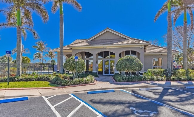 Building Photo - 2205 Marshfield Ct
