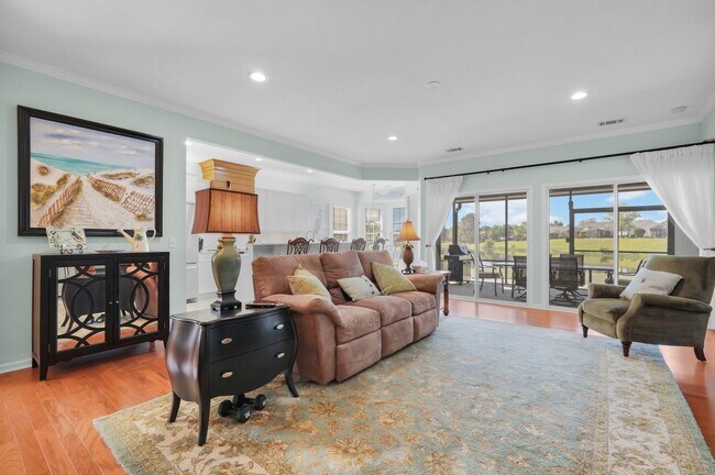 Building Photo - 17 Thomas Bee Dr