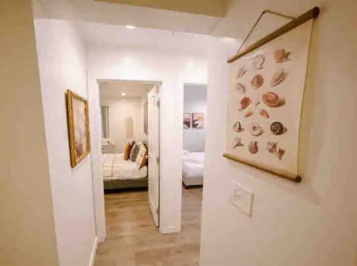 Building Photo - 7057 Middlesbury Ridge Cir