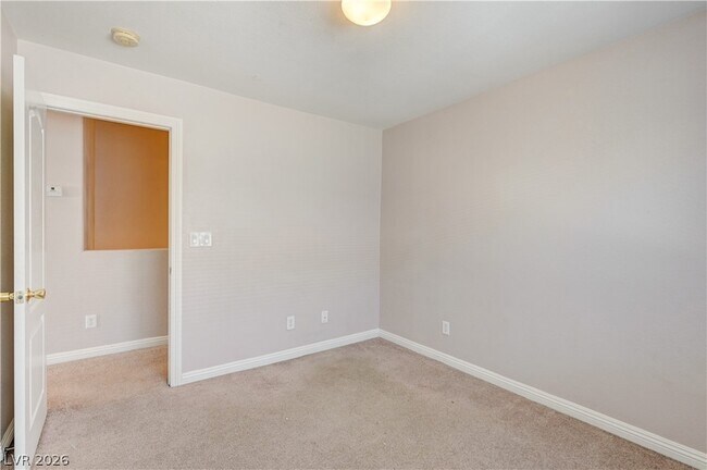 Building Photo - 5507 Big Red Ct