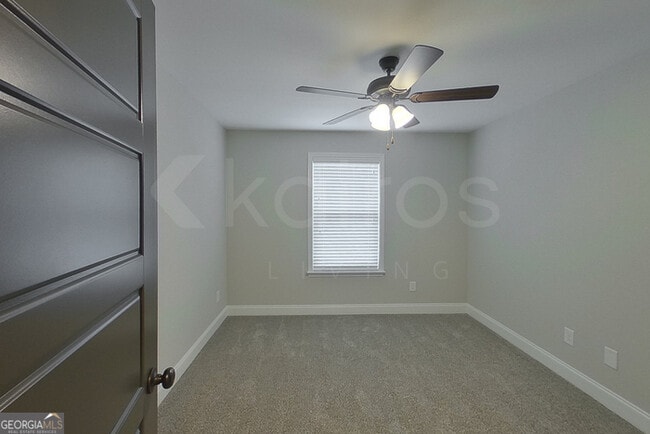 Building Photo - 162 Allentown Wy