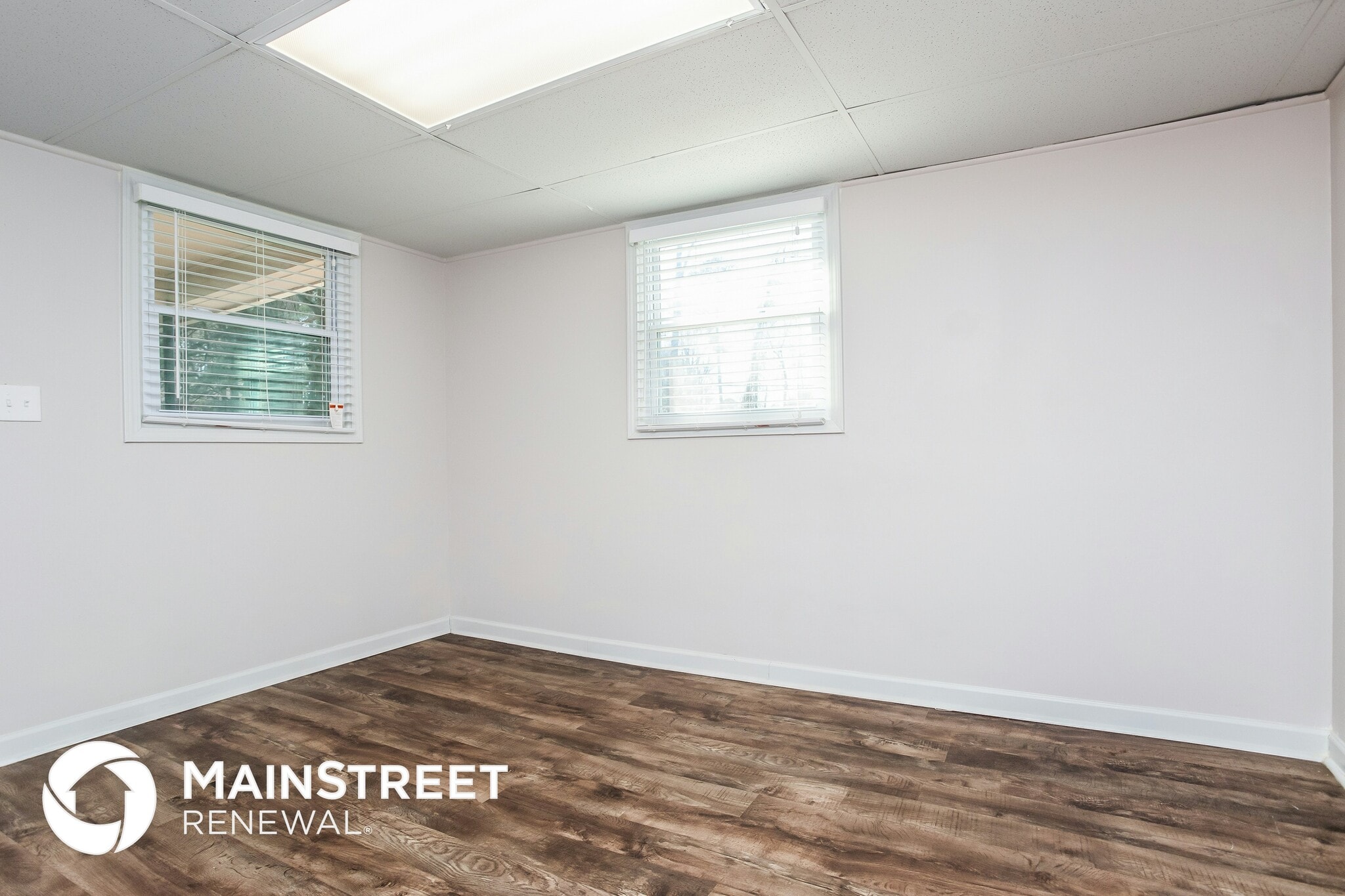 Building Photo - 537 Plainville Dr SW