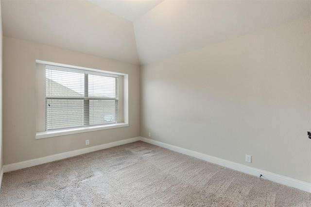 Building Photo - 4201 Oak Bluff Dr