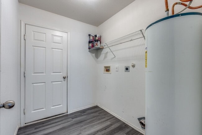 Building Photo - SINGLE-STORY 3-BEDROOM IN CIBOLO