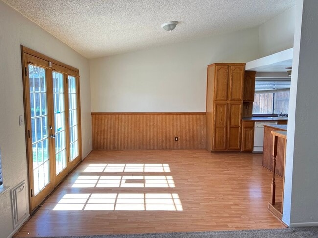 Building Photo - 4520 Pso Hermoso