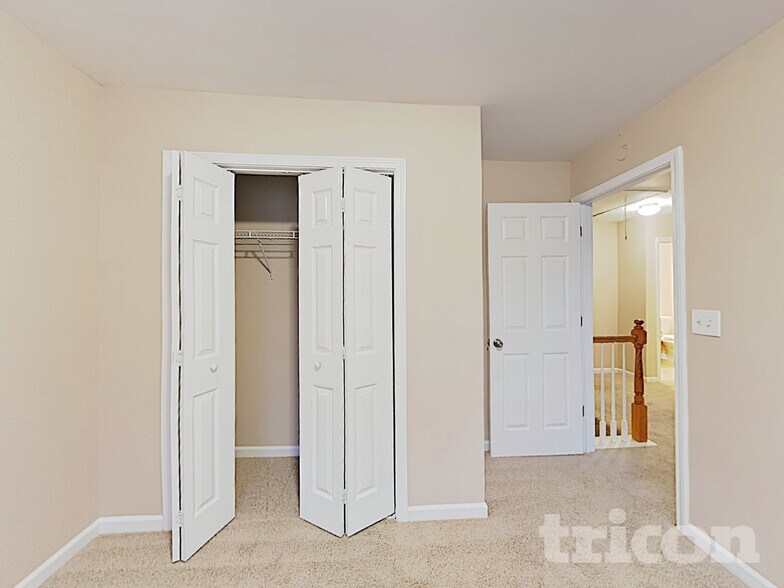 Building Photo - 1061 Wallace Hill Ridge SE