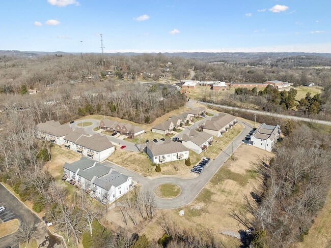 Building Photo - 2107 Chadwell Retreat Dr