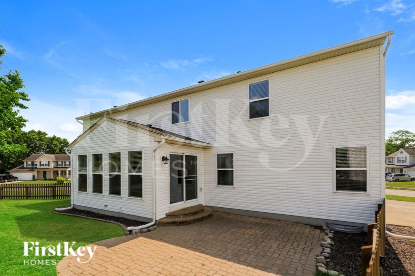 Building Photo - 160 Cambridge Dr