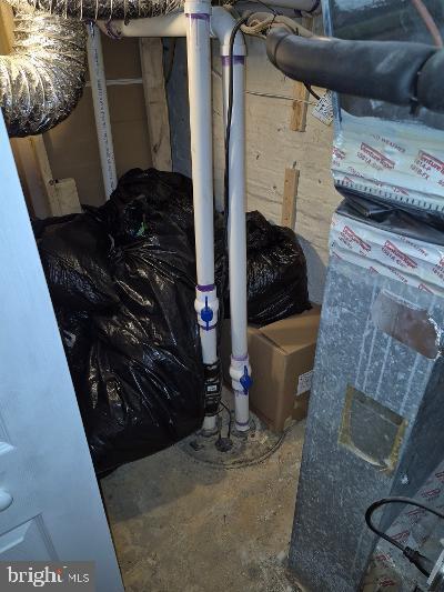 Building Photo - 2903 Jefferson St