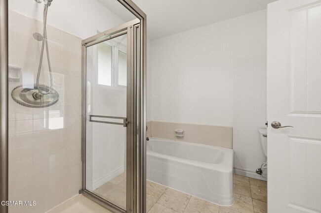 Building Photo - 4501 Regents Ct