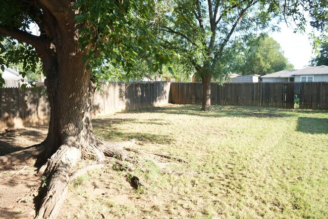 Building Photo - 3008 47th St