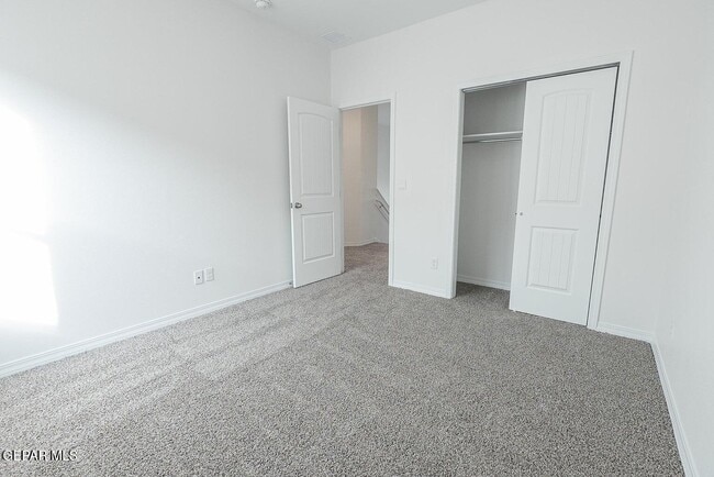 Building Photo - 14309 Chris Zingo Ln