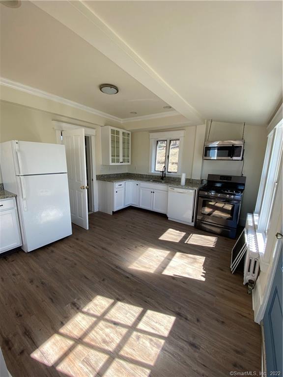 Building Photo - 453 Quinnipiac Ave