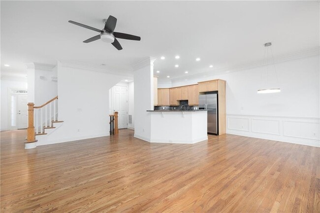 Building Photo - 5468 Wentworth St