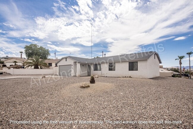 Building Photo - MOVE IN SPECIAL $800 OFF