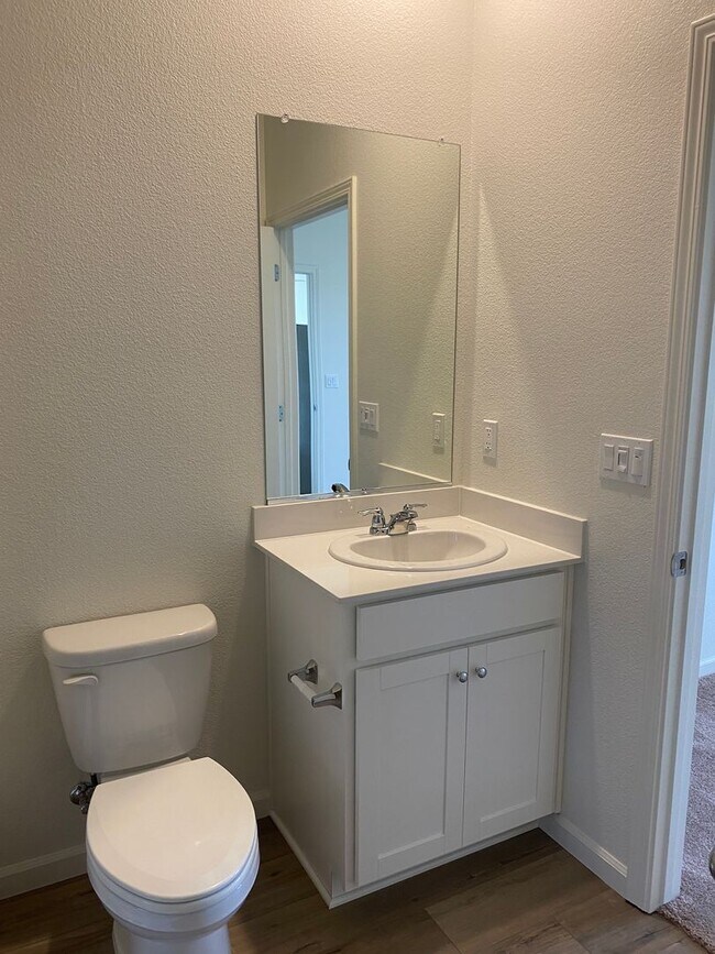 Building Photo - Brand New Home!