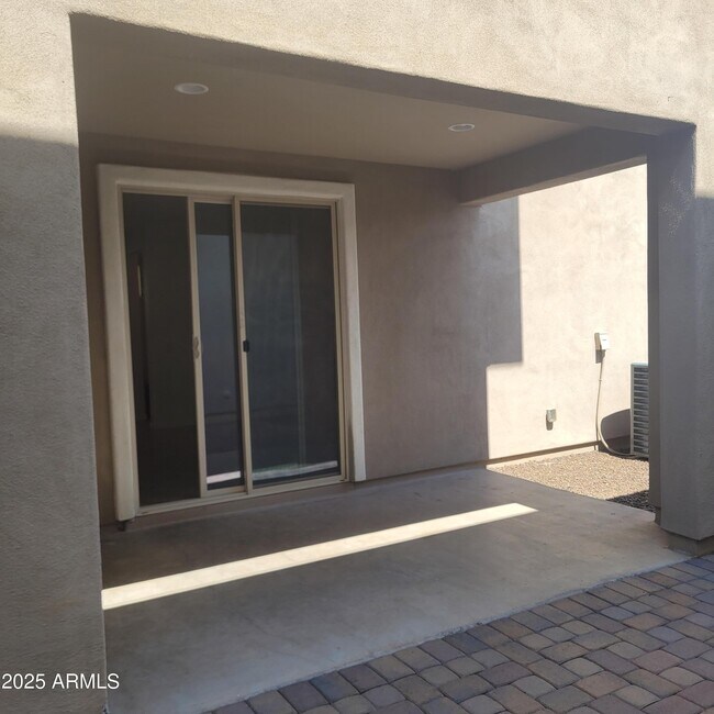 Building Photo - 2258 S Wallrade Ln