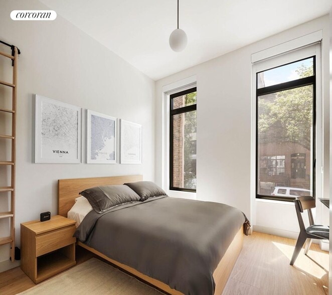 Primary Photo - 447 W 51st St