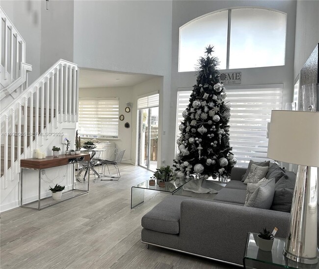 Building Photo - 11562 NW 80th St