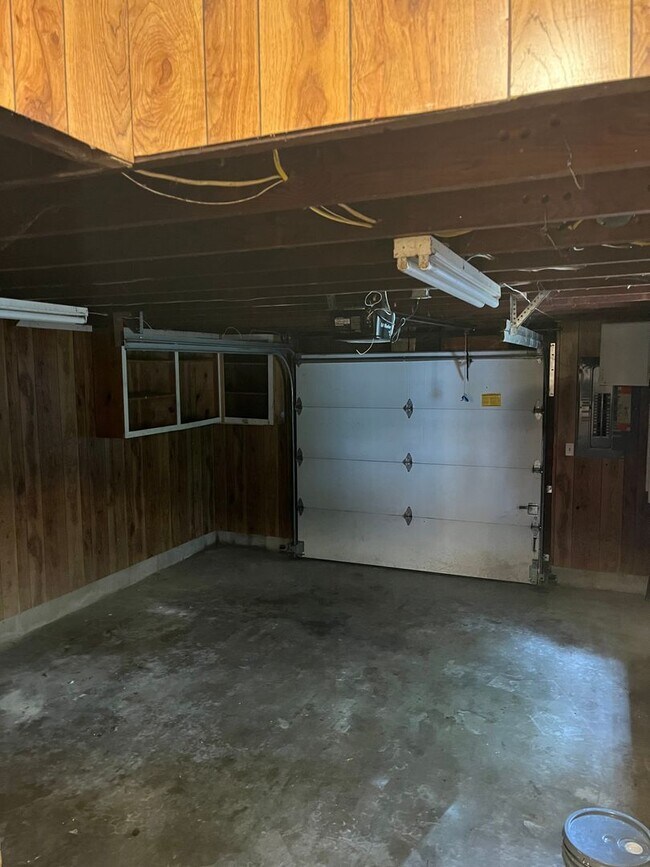 Building Photo - Step inside!  You will love what you see. COMING SOON