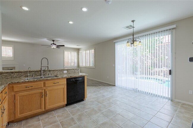 Building Photo - 2317 Sunrise Meadows Dr