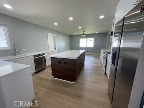 Building Photo - 30230 Swan Point Dr