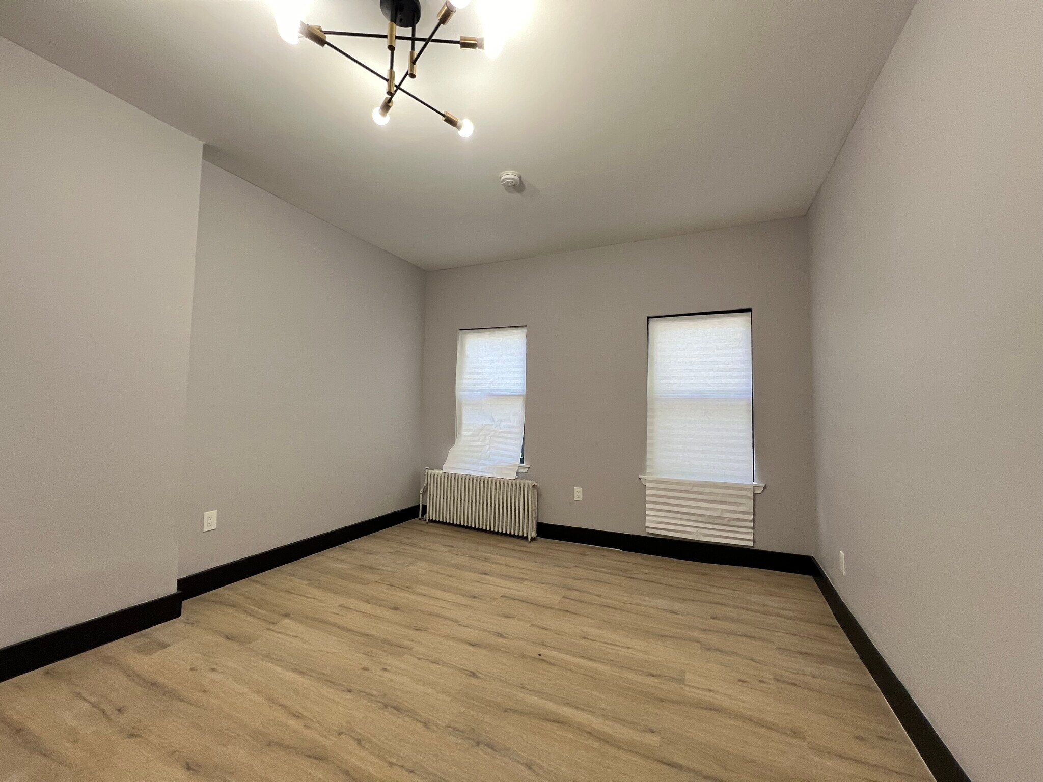 Unit 3 - 74 Baldwin Ave