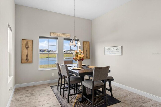 Building Photo - 13182 Twin Bridges Dr