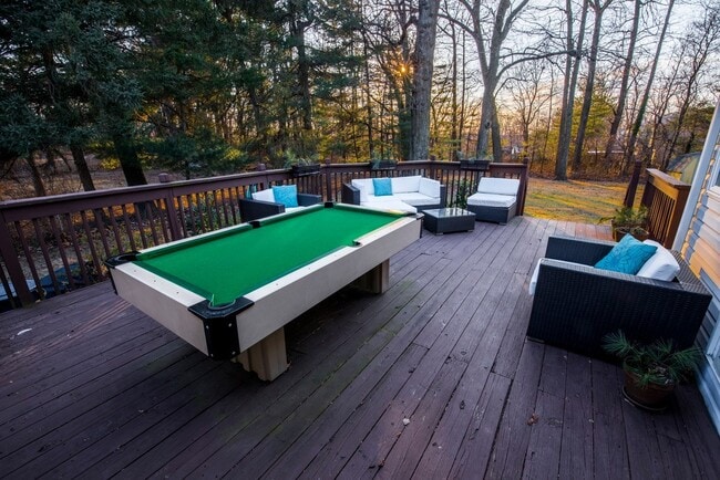 Building Photo - Immaculate 3 Bedroom SFH in Owings Mills!