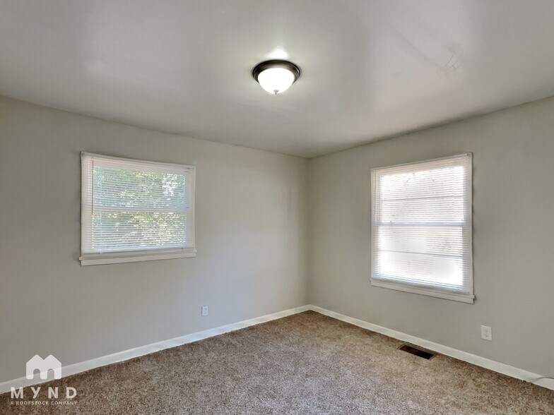 Building Photo - 3791 Clovis Ct NW