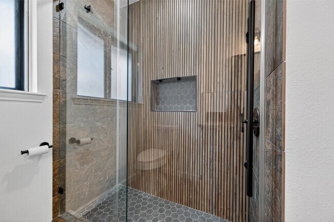 Building Photo - 17418 Largs Cir