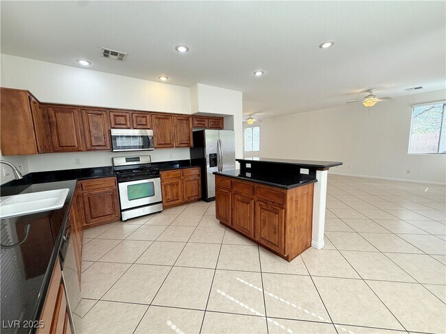 Building Photo - 9101 Dorrell Ln