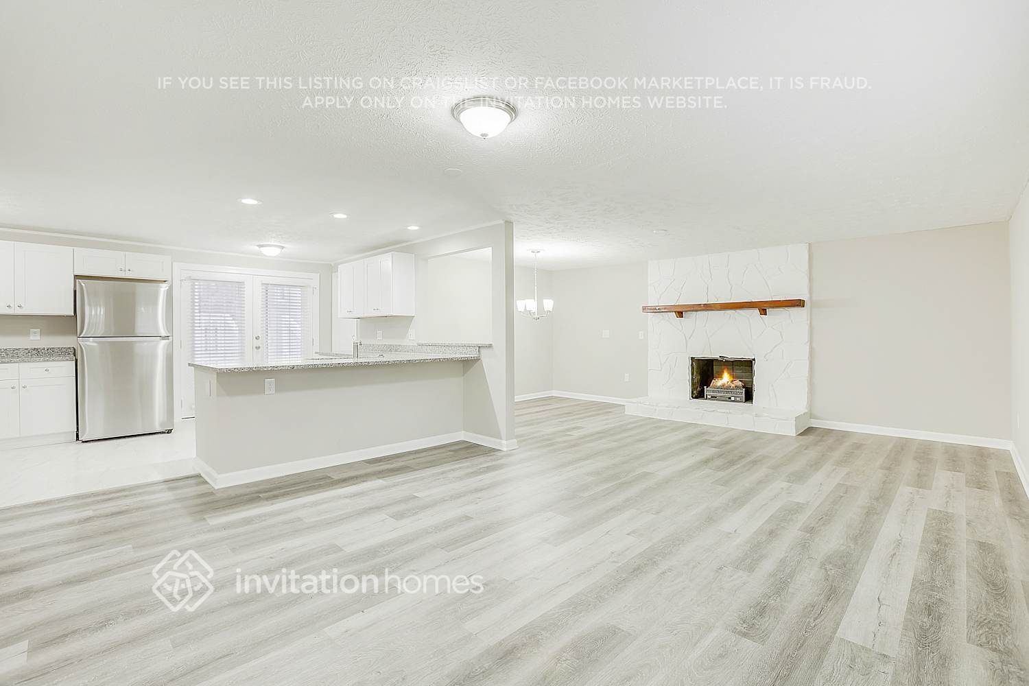 Building Photo - 4930 Springbrook Dr