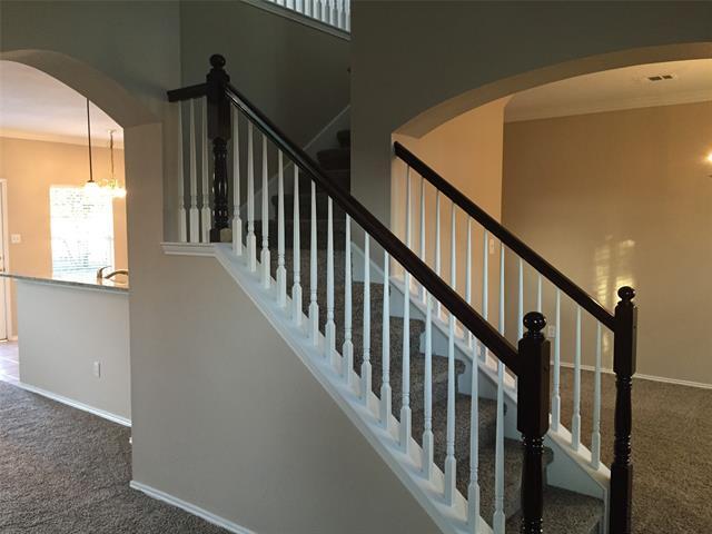 Building Photo - 3600 Lombardy Dr