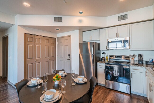 Building Photo - 9600 W Georgia Ave