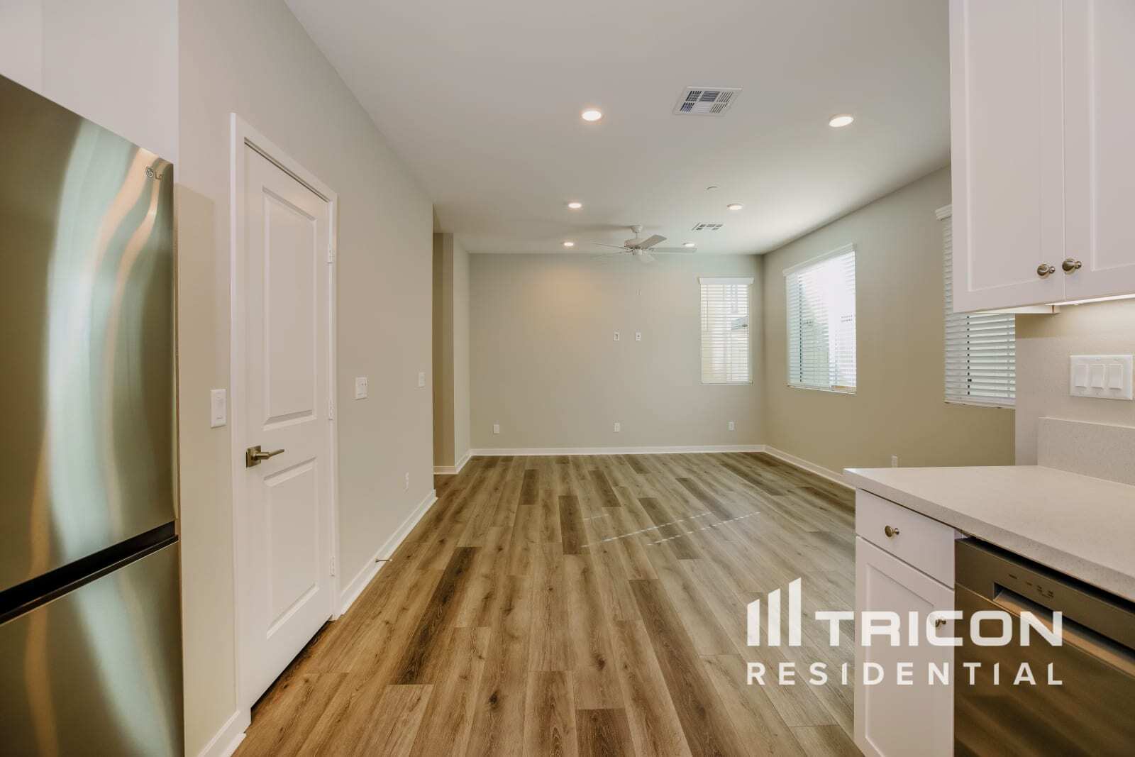 Building Photo - 31694 Luther Dr