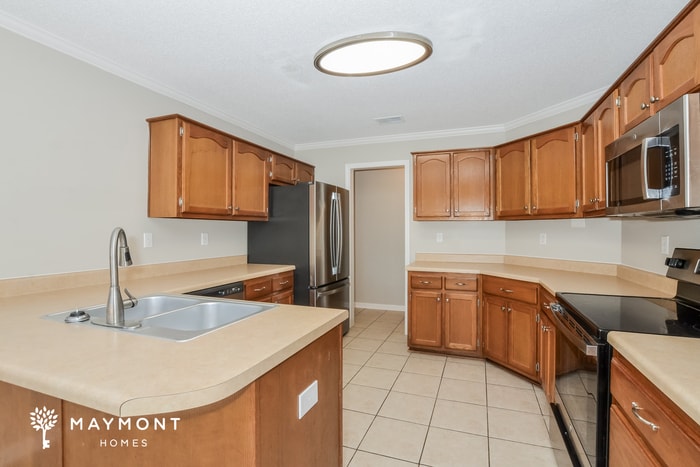 Building Photo - 2402 Mason Dr